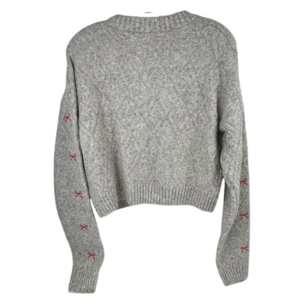 🆕JESSICA SIMPSON Grey w/ Pink Bows Coquette SOFT Cardigan Sweater Size Medium - Picture 3 of 16